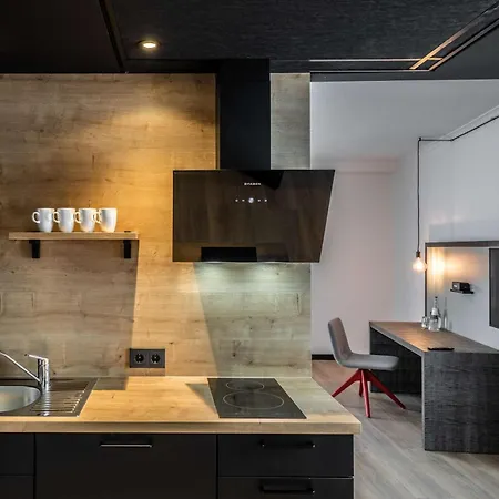 Pentahotel Hotel 4*