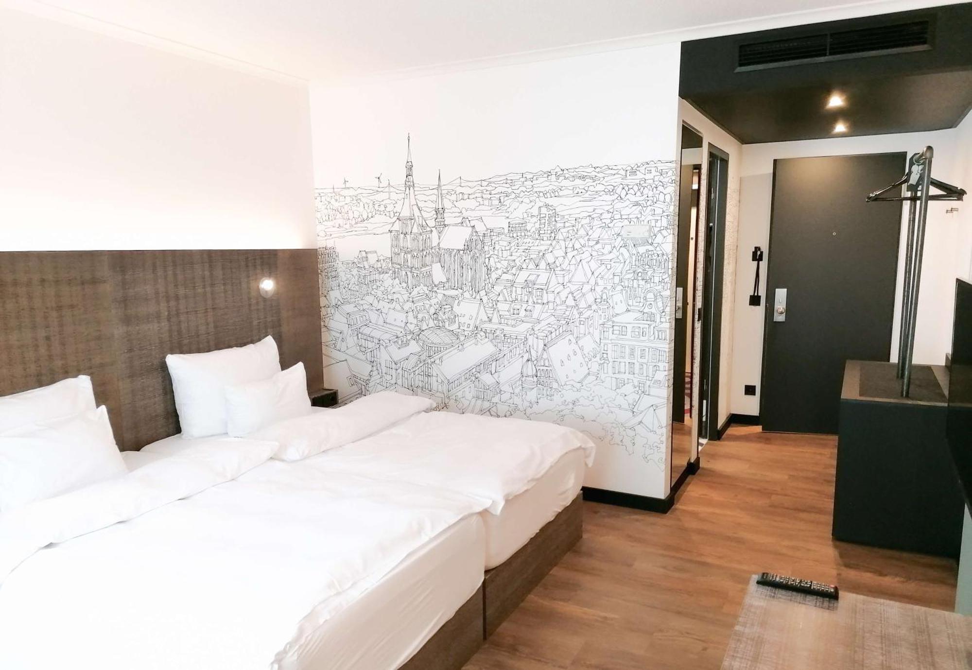 Pentahotel 4*
