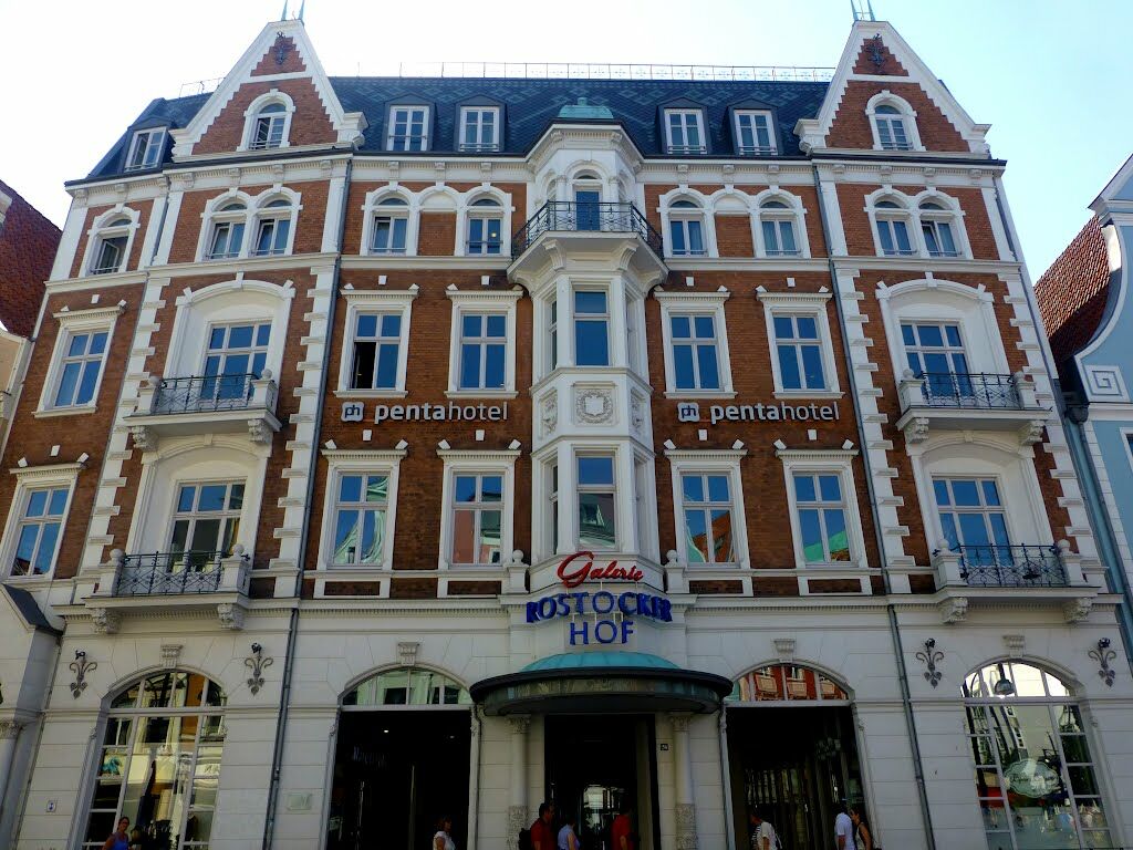 Hotel Pentahotel 4*